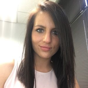 Meet your Posher, Kellye